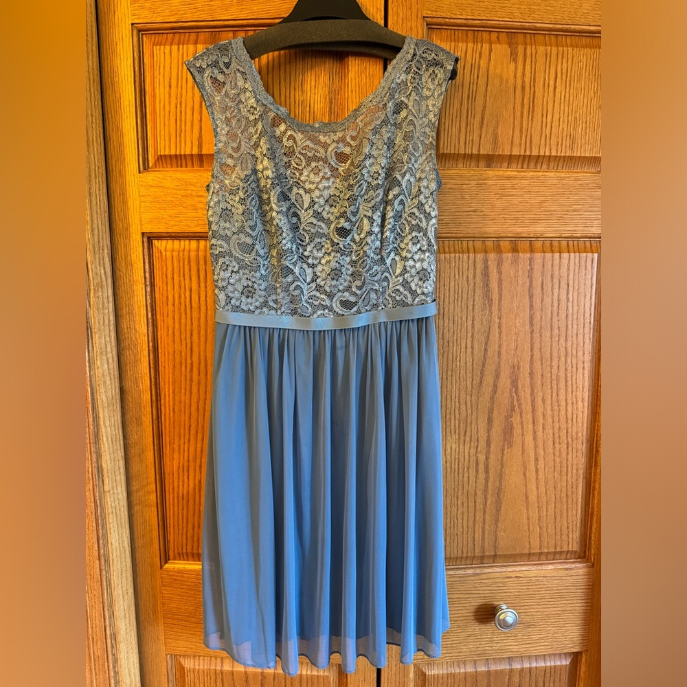 Blue Sleeveless Knee-Length Bridesmaid Dress – David’s Bridal